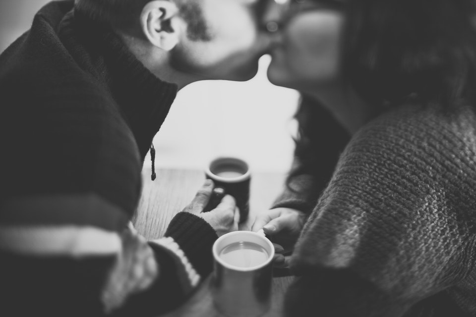 Guide du premier baiser, tout savoir !