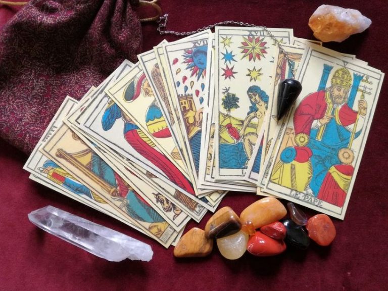 Quel jour ne faut-il pas tirer les cartes ?